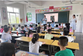 湖北省襄樊市枣阳市杨当镇中心小学户外活动场地