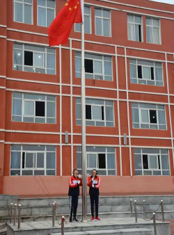 偏岭中学户外活动场地