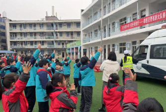 孝感市开发区群声小学户外活动场地