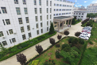 平凉农业学校户外活动场地