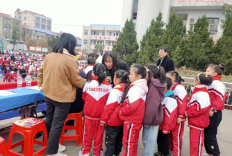 云梦县义堂镇好石中心小学户外活动场地
