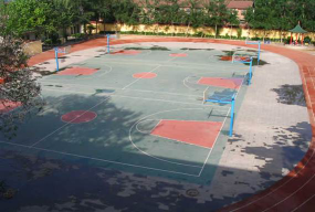 邯郸市十二中学户外活动场地