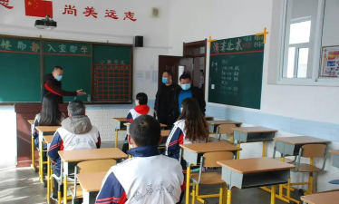 本溪县草河掌中学户外活动场地