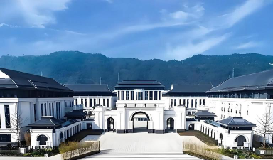 宜宾学院户外活动场地