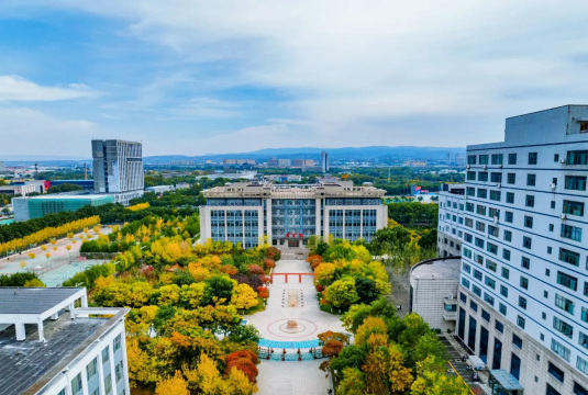 太原工业学院户外活动场地