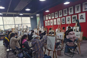 西宁雅古文化艺术培训学校有限公司城西中心户外活动场地