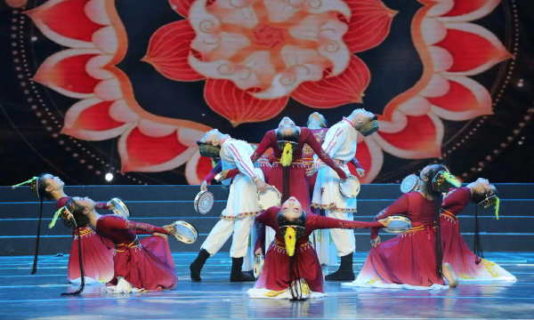 灵武市银燕七彩艺术培训有限公司户外活动场地