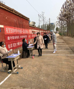南乐县西邵乡古宁甫中心小学阅读区