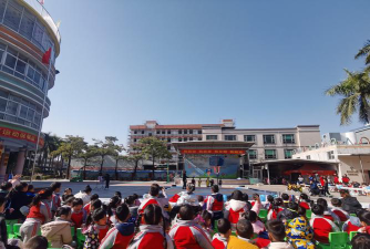韶关市武江区新村幼儿园阅读区