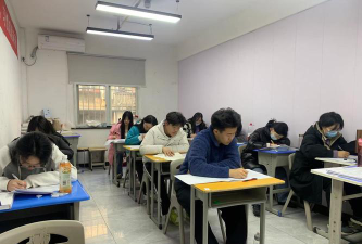 平凉莱蒙文化艺术培训学校有限公司阅读区