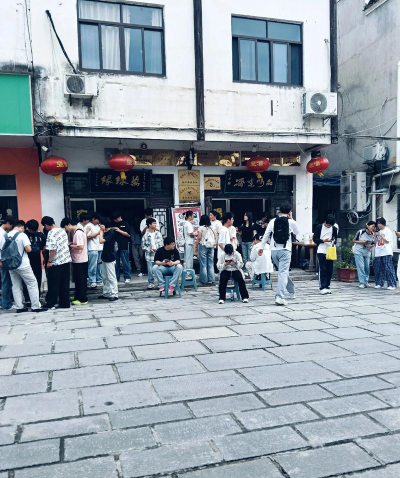 六安星空艺术培训有限公司阅读区