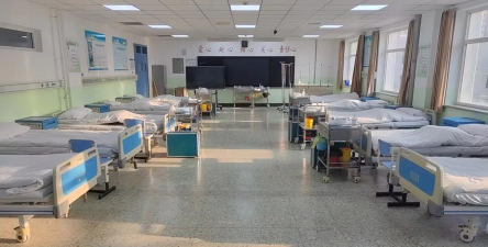 北京市海淀区卫生学校阅读区
