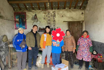监利县红城乡中心小学阅读区