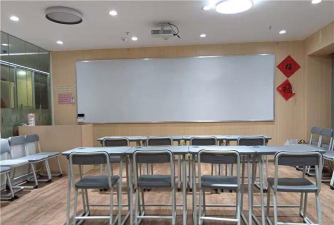 辽源市星之光教育培训中心有限公司阅读区