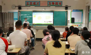 高州市榭村小学阅读区