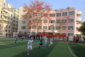 电白县杨梅小学阅读区