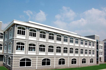 牟定县天台初级中学阅读区