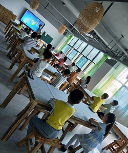 上海闵行顶赞艺术培训学校有限公司阅读区