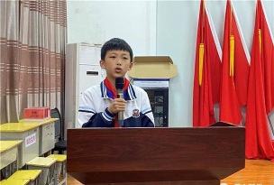 江陵县马家寨乡耀新中心小学阅读区