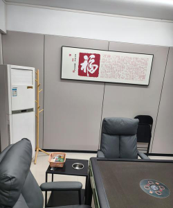 贵阳市南明区箭道街西西培训中心有限公司阅读区