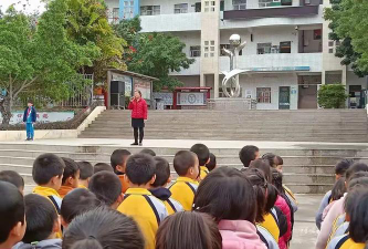 端州区蓝塘小学阅读区