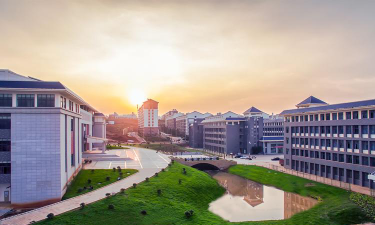 昆明城市学院阅读区