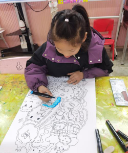 绵阳高新区智绘童画艺术培训学校有限公司阅读区