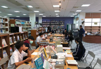 台南市立南宁高级中学阅读区