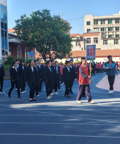 许昌市回族小学阅读区