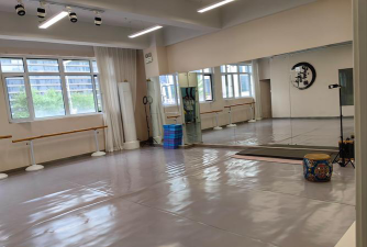 萍乡市美好如风艺术培训中心有限公司阅读区