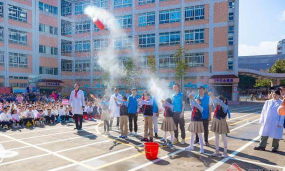 盘龙区工农小学阅读区
