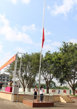 汝湖镇中心小学阅读区