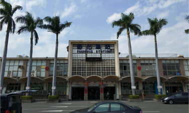 彰化县立彰德国中阅读区