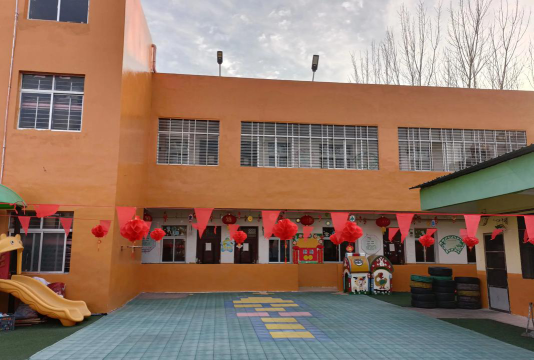 广州市荔湾区芬芳双语幼儿园阅读区