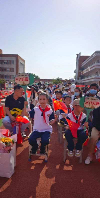 响水中心小学阅读区