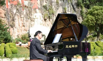 个旧市三娅艺术培训学校有限公司阅读区