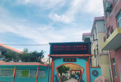 河南省南阳市卧龙区蒲山镇姚亮小学阅读区