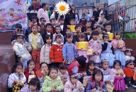 仁寿县河口乡七一村幼儿园阅读区