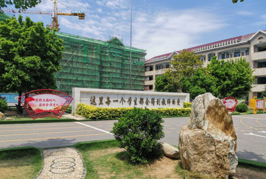 大同雁云中学阅读区
