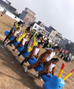 阳春市潭水镇翔南幼儿园阅读区