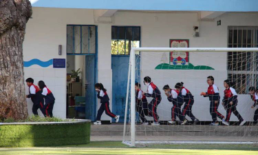 东川区第一小学阅读区