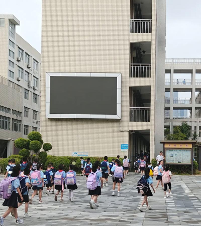 福州市瀛江小学阅读区
