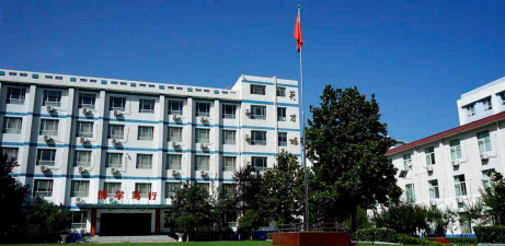 长岭中学阅读区