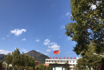 草屿中心小学阅读区