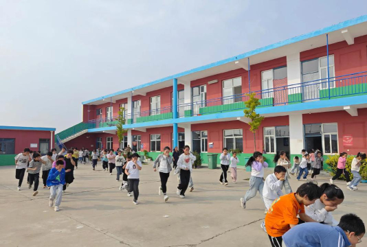 东阿县姜楼乡柳屯幼儿园阅读区