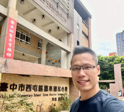 台南市立后甲国中阅读区