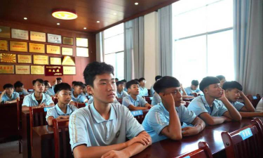 勐腊县勐腊镇中学阅读区