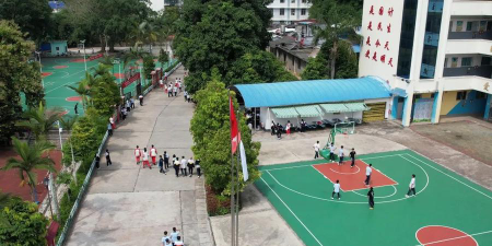 勐腊县瑶区乡中学阅读区