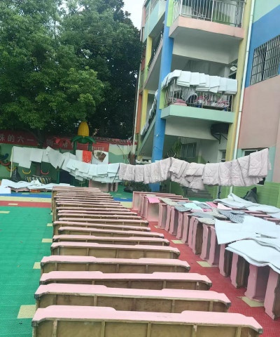 汕头市金平区东升幼儿园阅读区