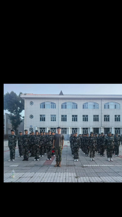 黑龙江省八五一零农场子弟学校中学部阅读区